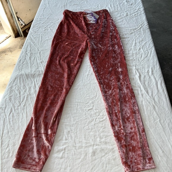YITTY Pants - Yitty Plusshy High Waist Shaping Leggings Size Large Pink Velour Velvet NWT